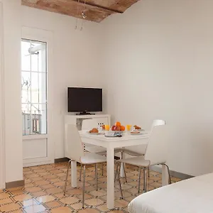 https://barnapartments-basic-gracia.catalonia-hotels.com