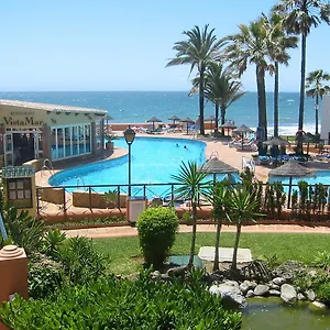 https://resort-dona-lola.es-andalucia.com