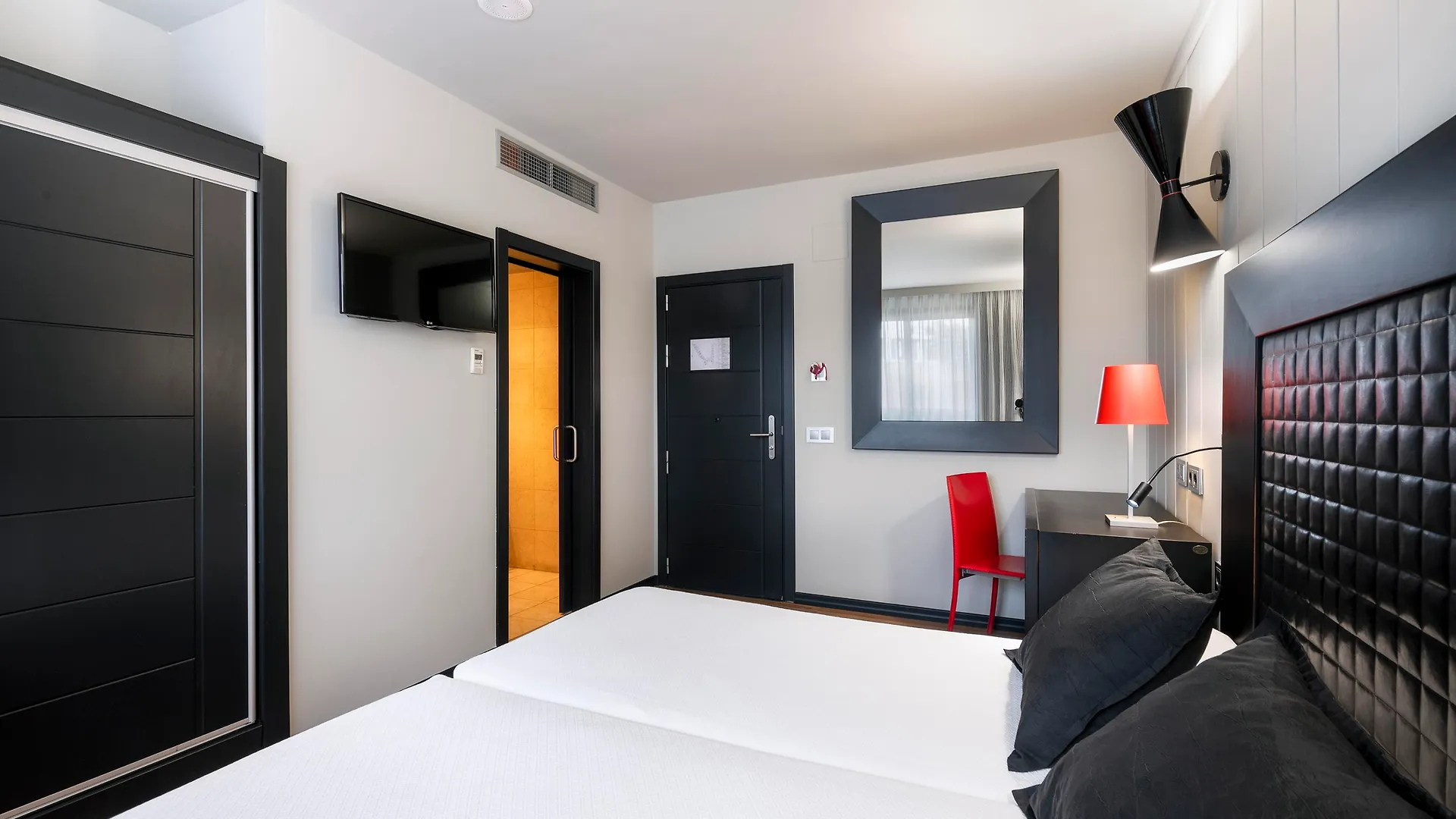 ****  Salles Hotel Aeroport De Girona Riudellots de la Selva Spanien